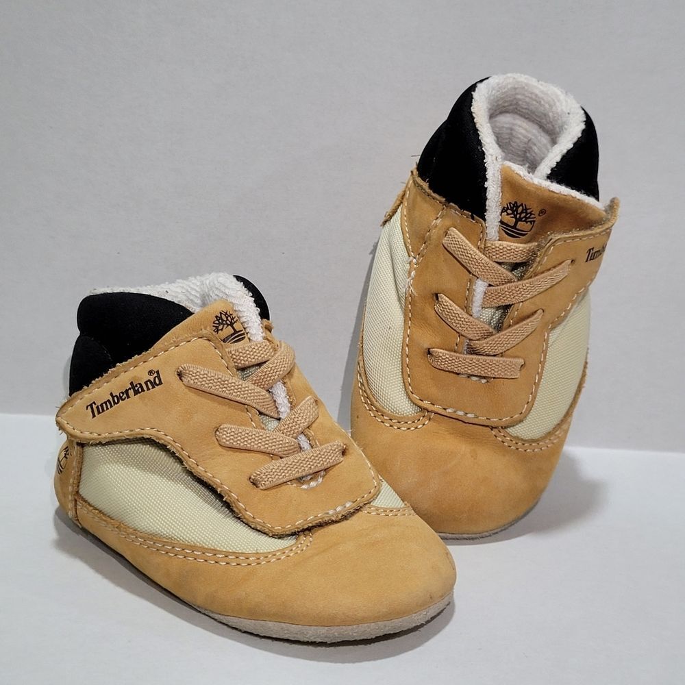 Timberland Size 3 Months Tan and Cream Kids Booties Boots Shoes